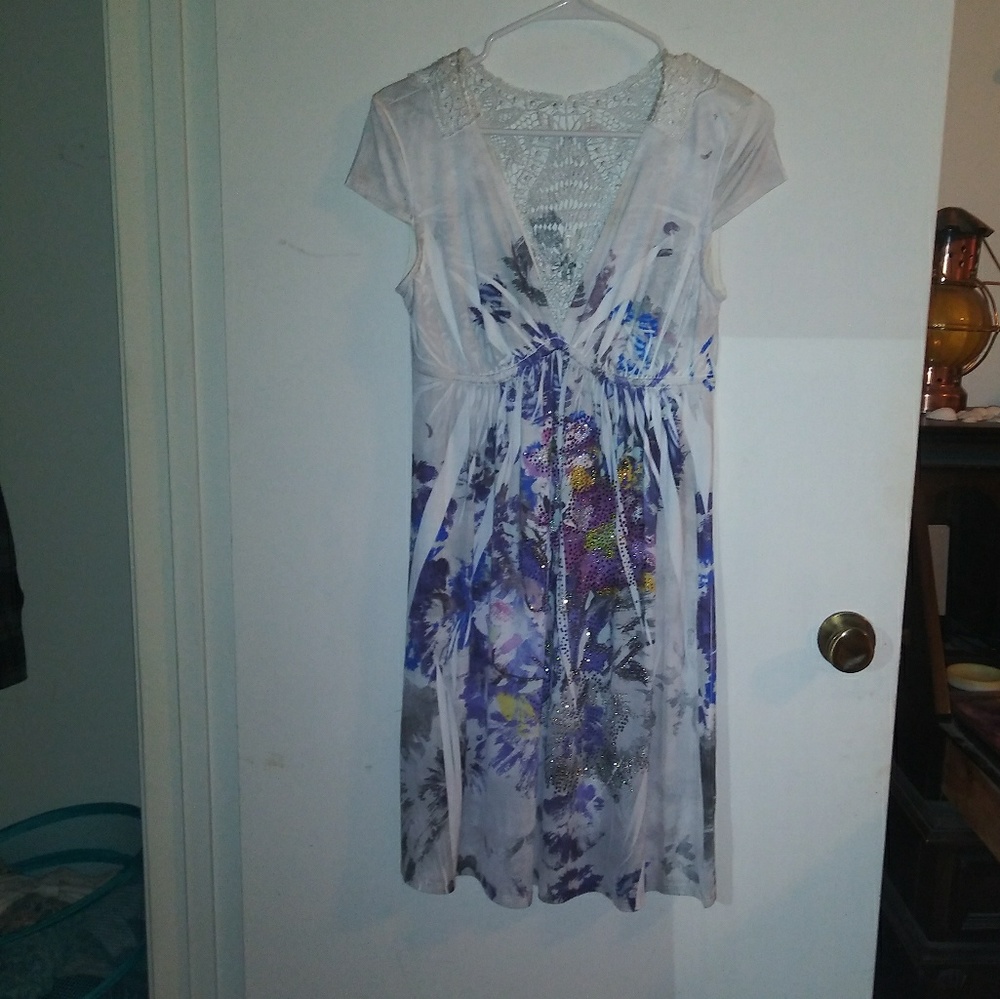 S12 White Multi-color dress